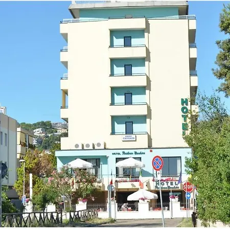 Excelsior מלון Montesilvano Marina