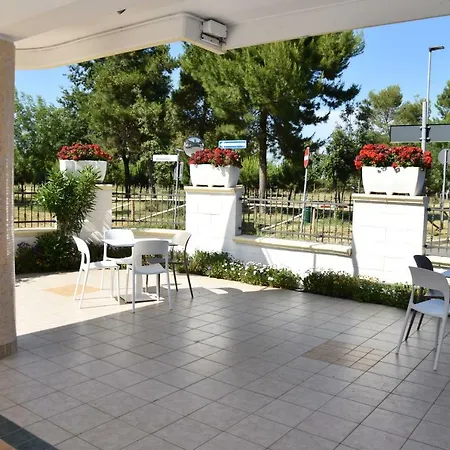 Excelsior מלון Montesilvano Marina
