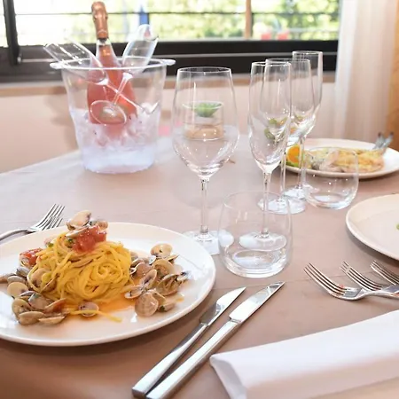 호텔 Excelsior Montesilvano Marina