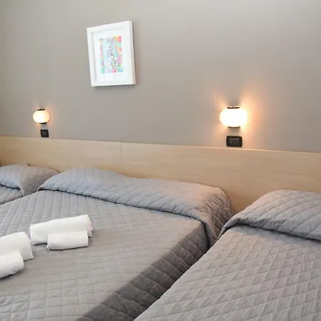 Excelsior Отель 3*