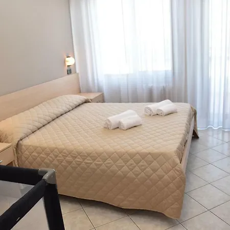 Hotel Excelsior 3*